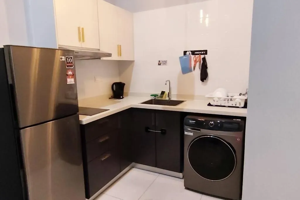 Premium Duplex 3Br 8 Pax Mrt Tv Box Arte Cheras Kuala Lumpur Malaysia
